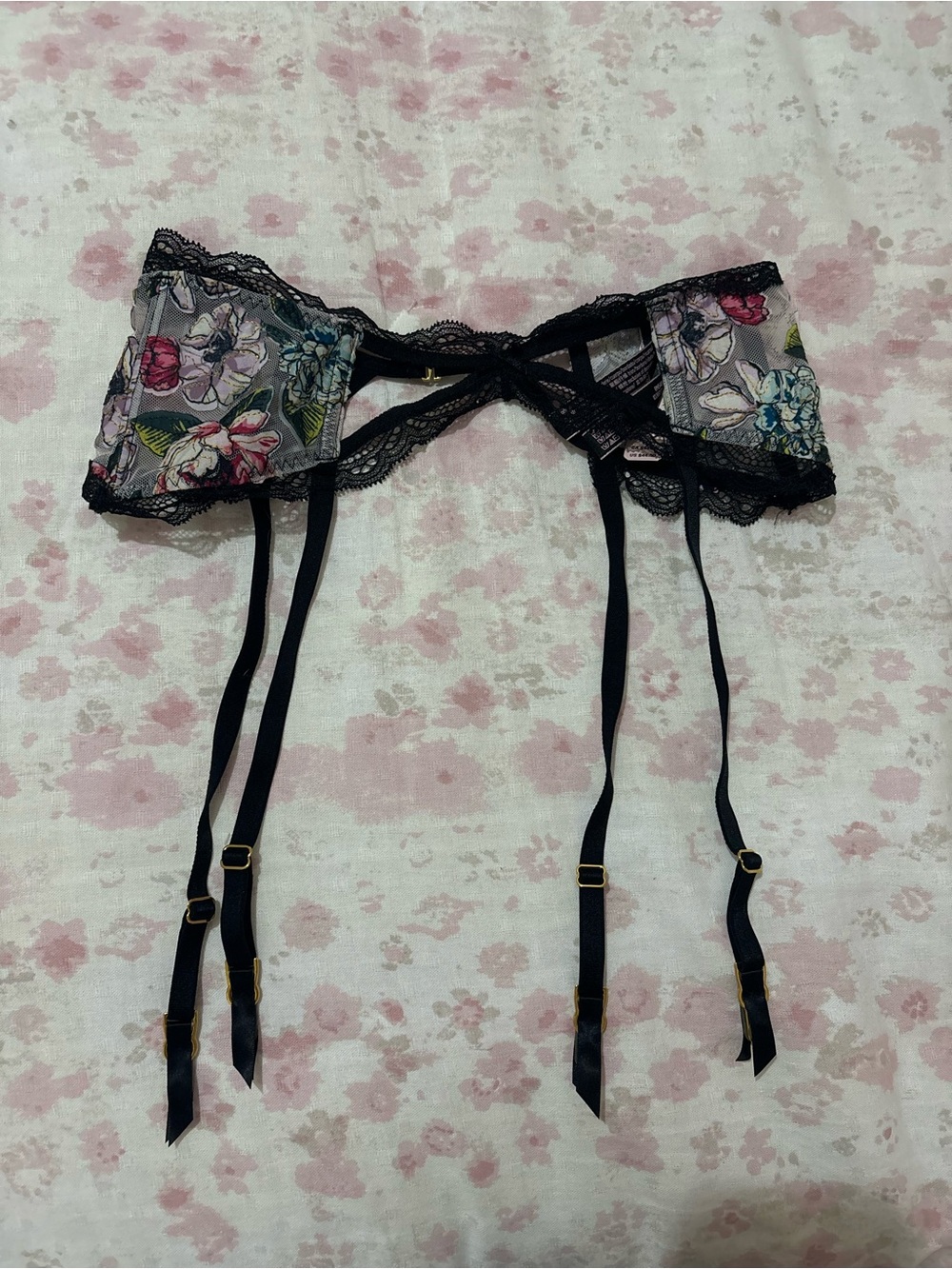 NWT Victoria’s Secret Floral Garter Belt - Picture 1 of 6